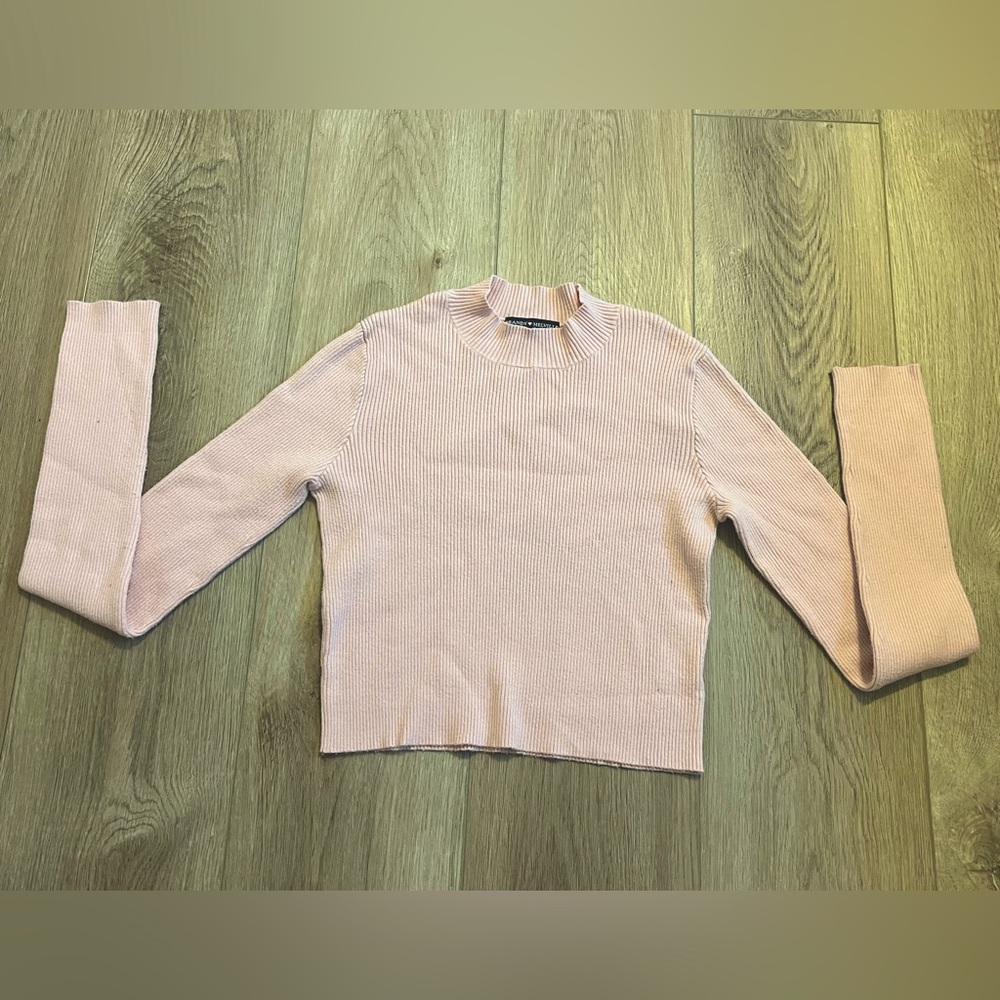 Light pink brandy Melville ribbed long sleeve